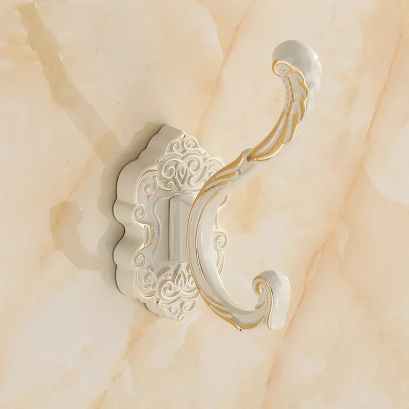 patère vintage blanche