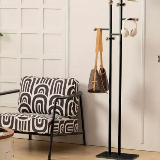 porte manteau en acier noir